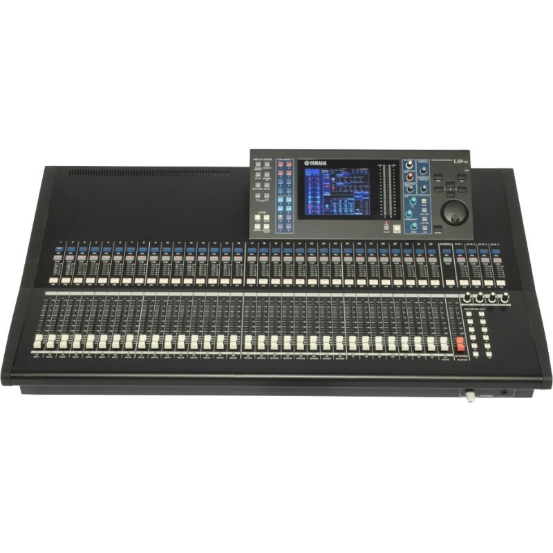Location console numérique Yamaha LS9 - 32